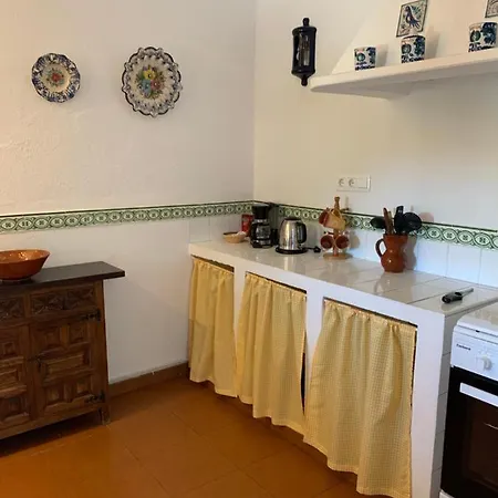 Casa Isabel - La Almona Chica Casa rural