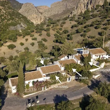 Casa Isabel - La Almona Chica Casa rural El Chorro