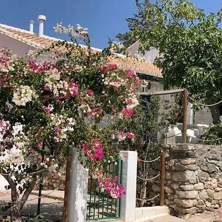 Casa Isabel - La Almona Chica Casa rural